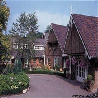 Hotel Landhuishotel De Bloemenbeek